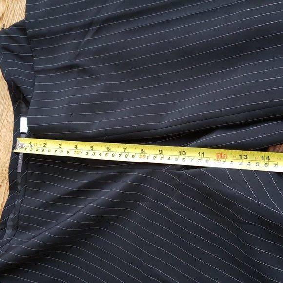 (12) Liz Claiborne Suits Pinstriped Suiting Pant Business Office Workwear Formal - Picture 6 of 8